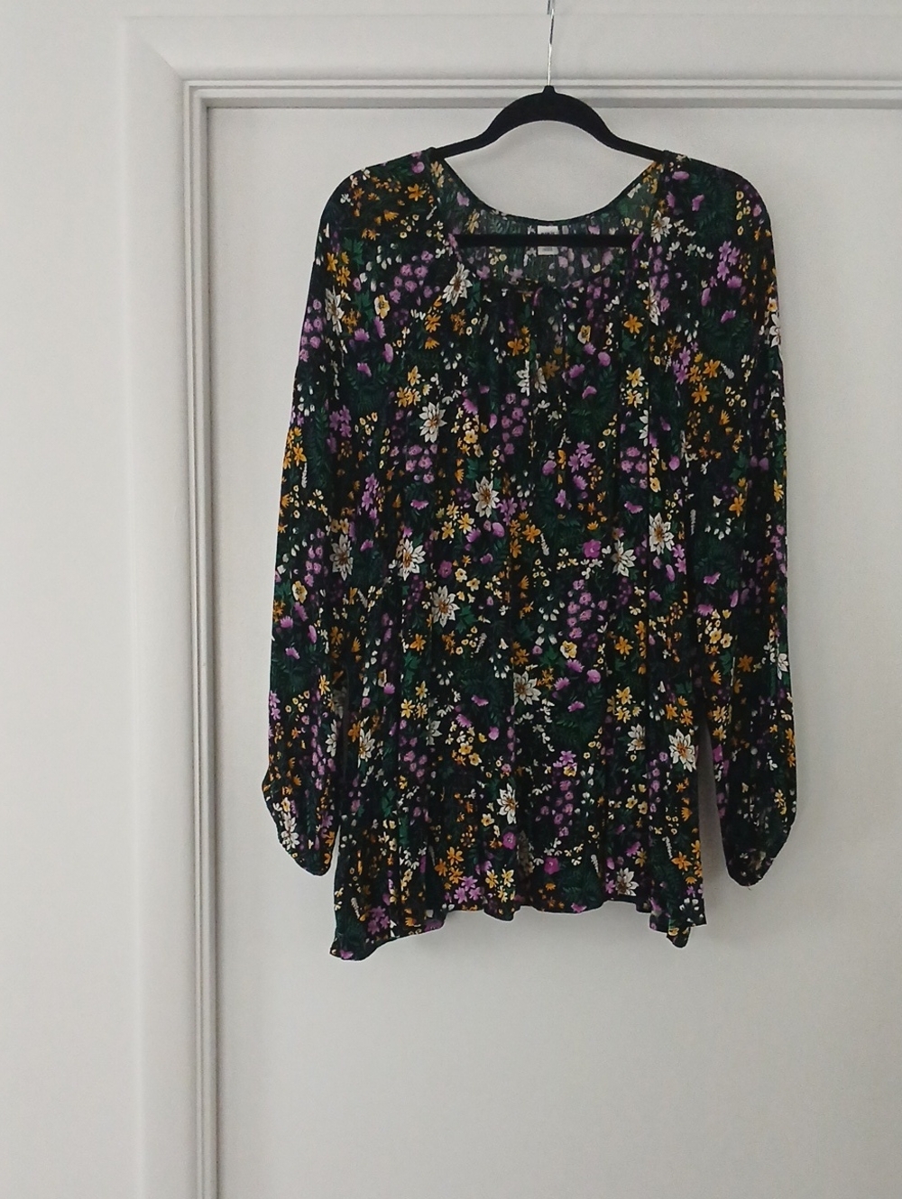 Old Navy Floral Peasant Blouse
